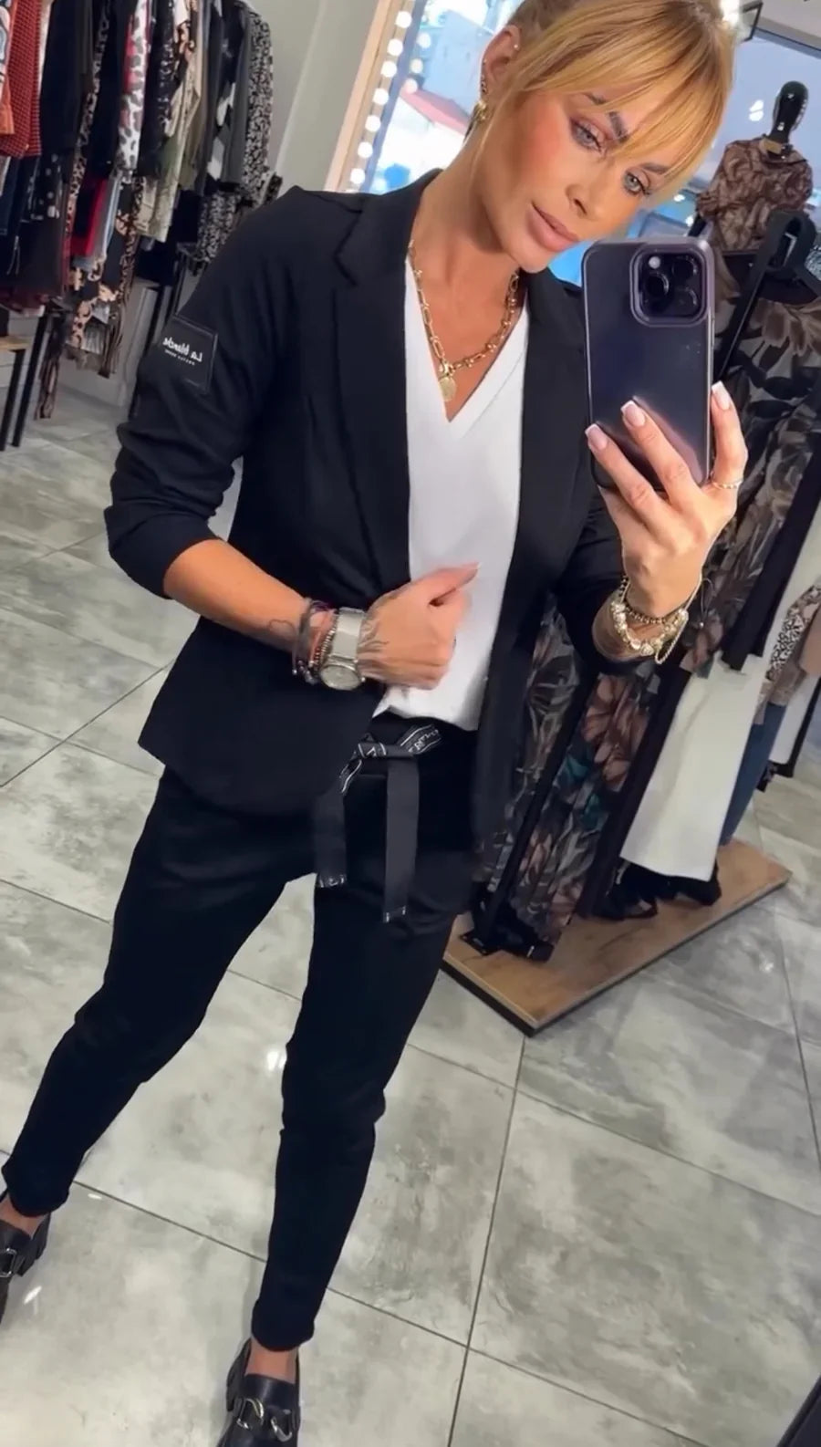Zyora™ - Skräddarsytt Set med Mjuk Kavaj och Casual Joggers