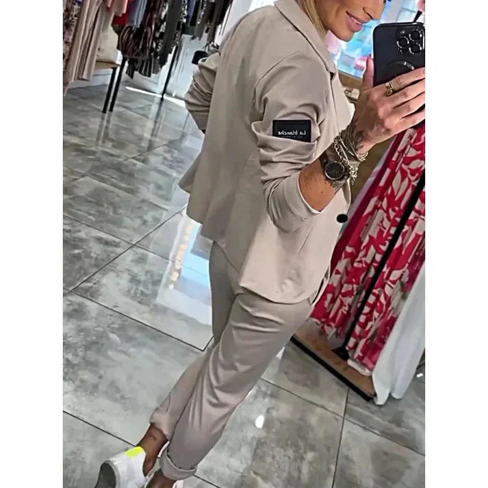 Zyora™ - Skräddarsytt Set med Mjuk Kavaj och Casual Joggers
