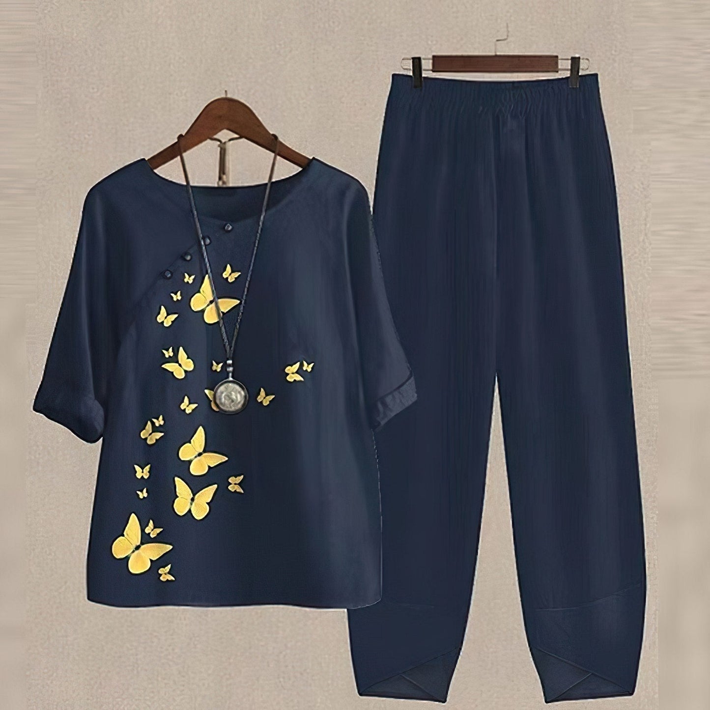 Evania™ - Elegant & Luftigt Set med Blus och Byxor